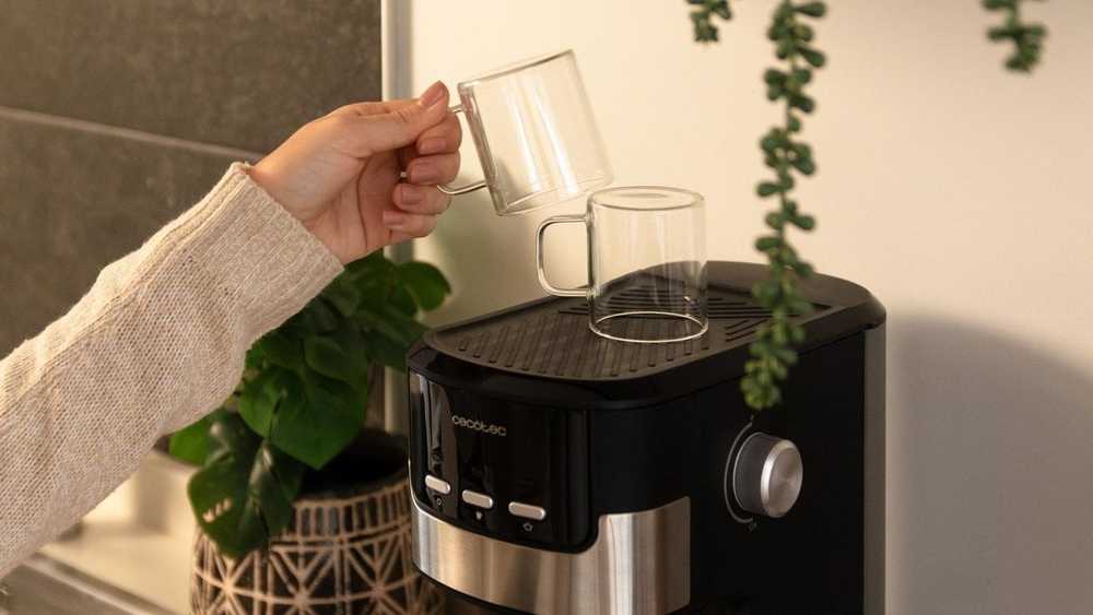 Slėginis kavos aparatas Cecotec Power Espresso 20 Pecan
