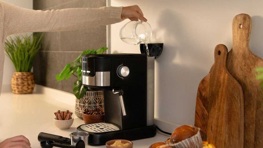 Slėginis kavos aparatas Cecotec Power Espresso 20 Pecan