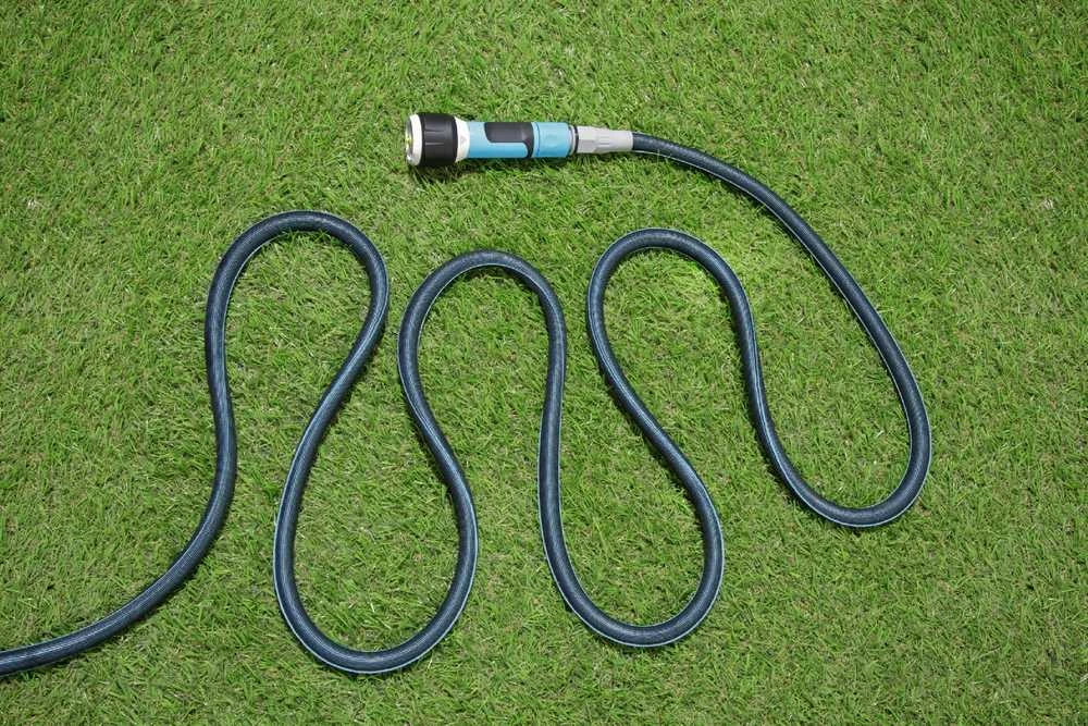 Cellfast Rinkinys pratęsimo žarna 7,5 - 15m ZIGZAGAS SU JUNGTIS + PURŠKTUVO
