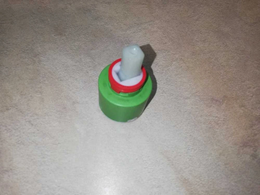 Cersanit Keraminė dviejų pakopų galvutė 40MM MAYO