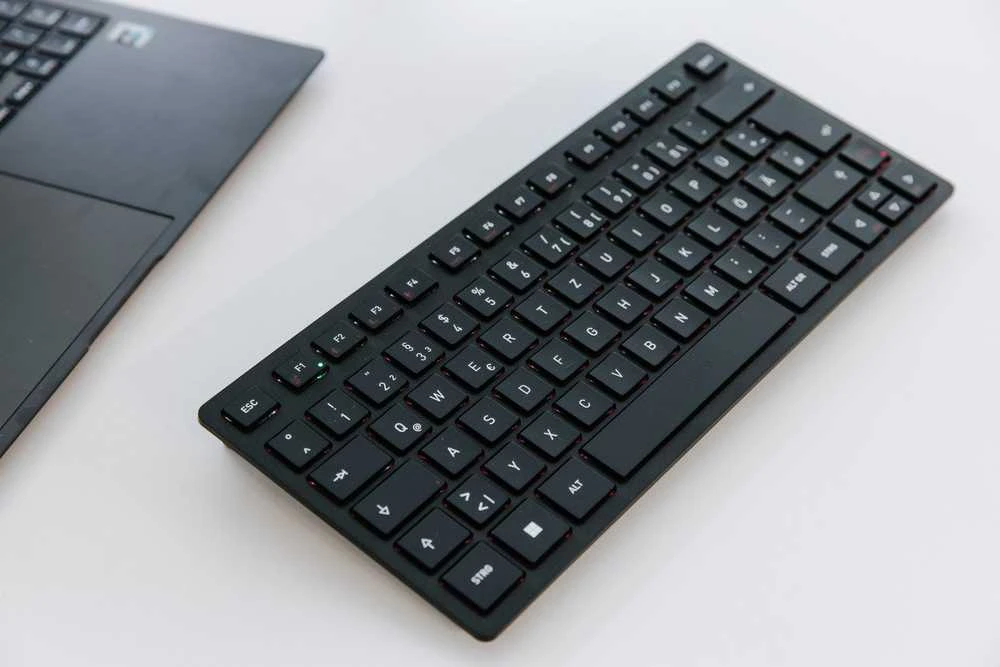 Klaviatūra Cherry KW 9200 MINI Wireless EU-LAYOUT (JK-9250EU-2)