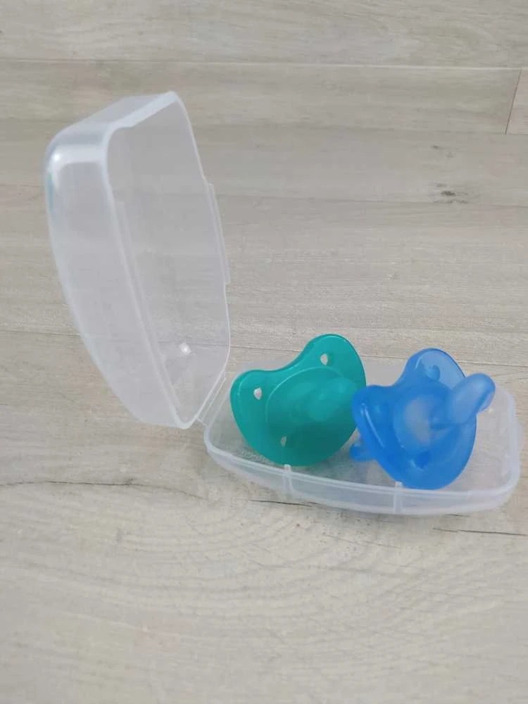 Chicco Čiulptukas nusiraminimui Soft mėlyna 2vnt. 6-16m