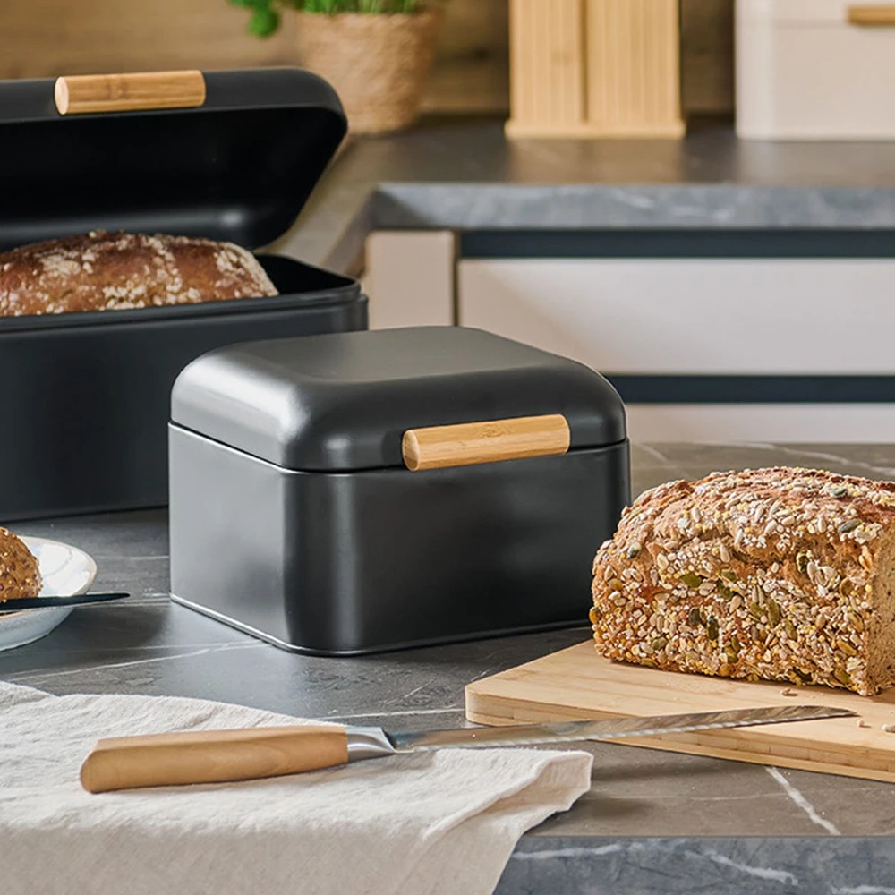 Metal bread box ZELLER, 20 x 20 x 13 cm