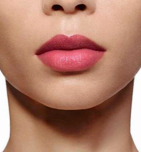 Christian Dior Couture Colour Satin Finish Kreminis lūpų dažai 772 Classic, papildymas 3,5 ml