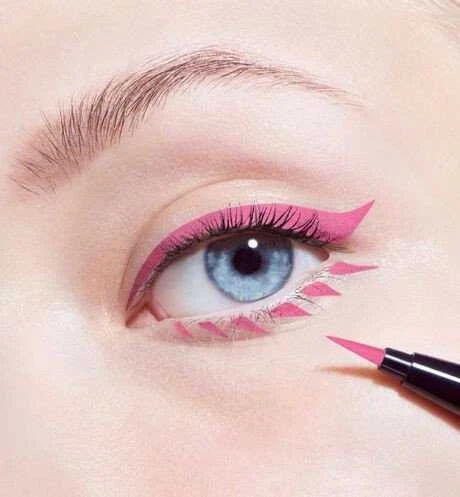 Christian Dior Diorshow On Stage Atsparus vandeniui Ultra-Flexible Felt Tip Intense Color Liquid Akių apvadas 851 Matte Rožinė 0.55 ml