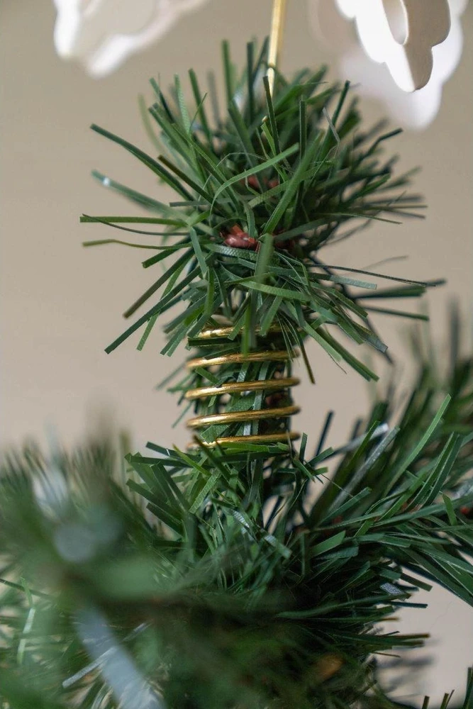 Christmas Decoration Kalėdinė žvaigždė 30 cm auksinė popierinė