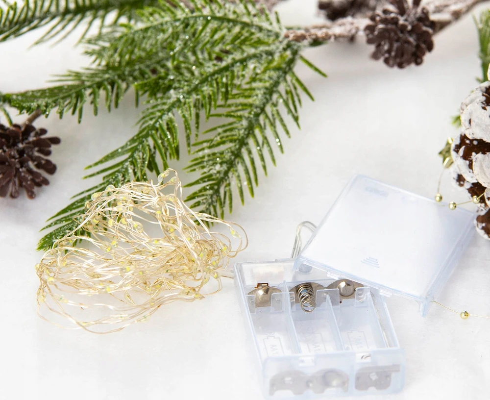 Christmas Decoration BATTERIJOMIS VEIKIANČIOS LAIDINĖS LEMPUTĖS GIRLANDA 100 LED ŠALTO BALTA