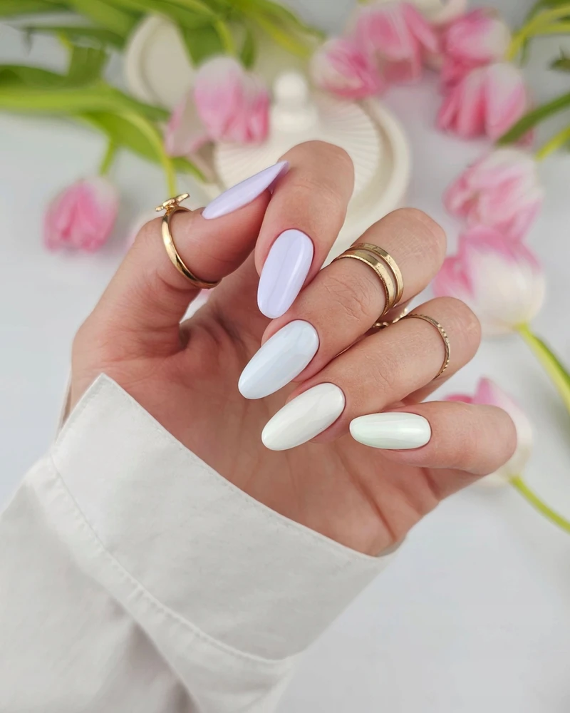 Claresa Spalvotas, išsisausinantis UV/LED lakas „Ciao Pastel! Hybrid Varnish“ 2,5 g