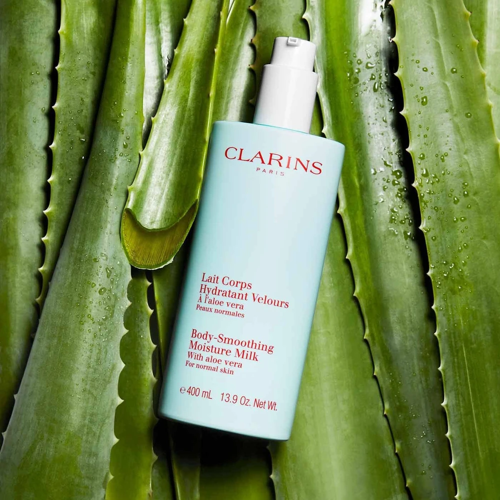 „Clarins“ kūno lyginamasis drėkinamasis pienelis, 400 ml