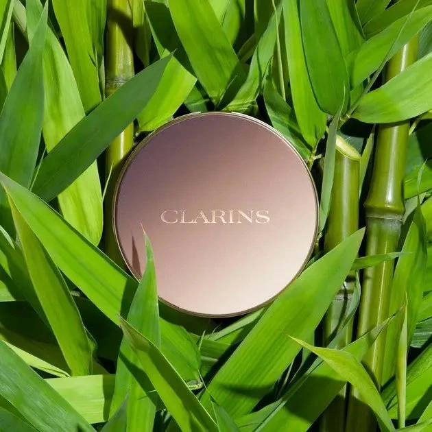 „Clarins Ombre“ 4 spalvų akių šešėlių paletė 08 4 atspalviai, 4 g