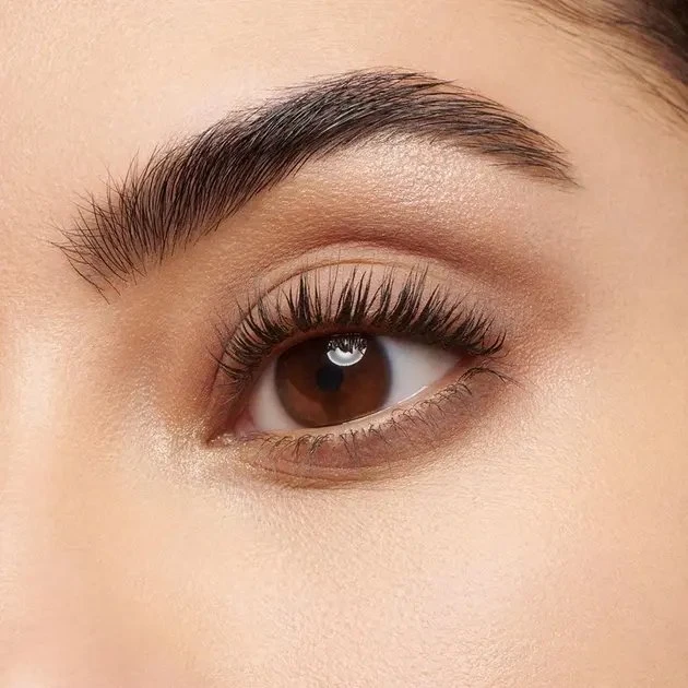 „Clarins Ombre“ 4 spalvų akių šešėlių paletė 08 4 atspalviai, 4 g