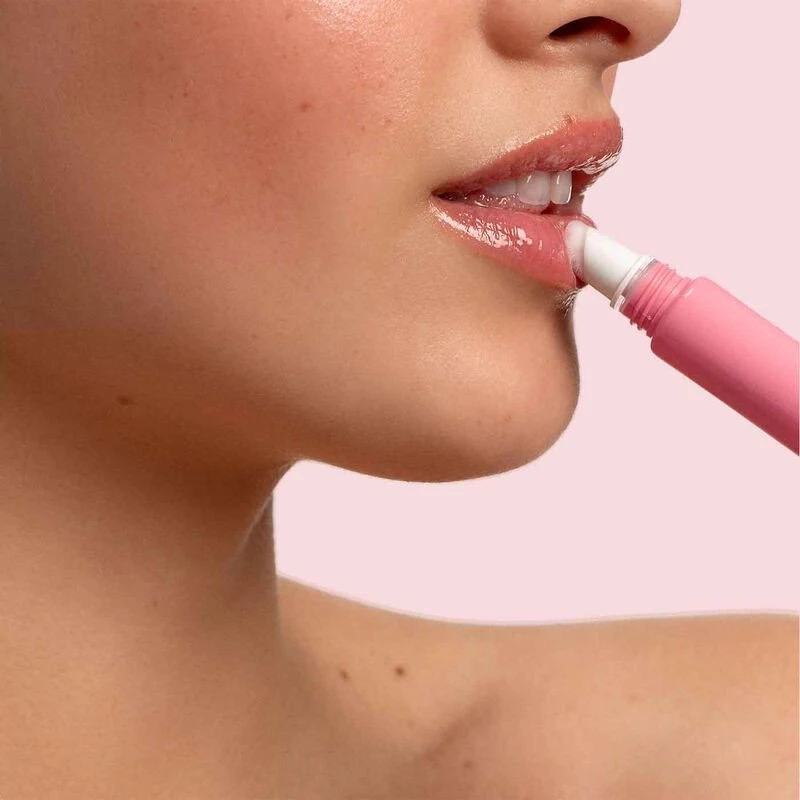 Clarins Lip Perfector Shimmer Lūpų blizgis lūpų blizgis, atspalvis: 01 Rose Shimmer, 12 ml
