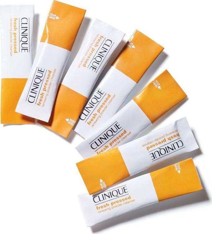 „Clinique Fresh Pressed Renewing Powder“ valomosios putos