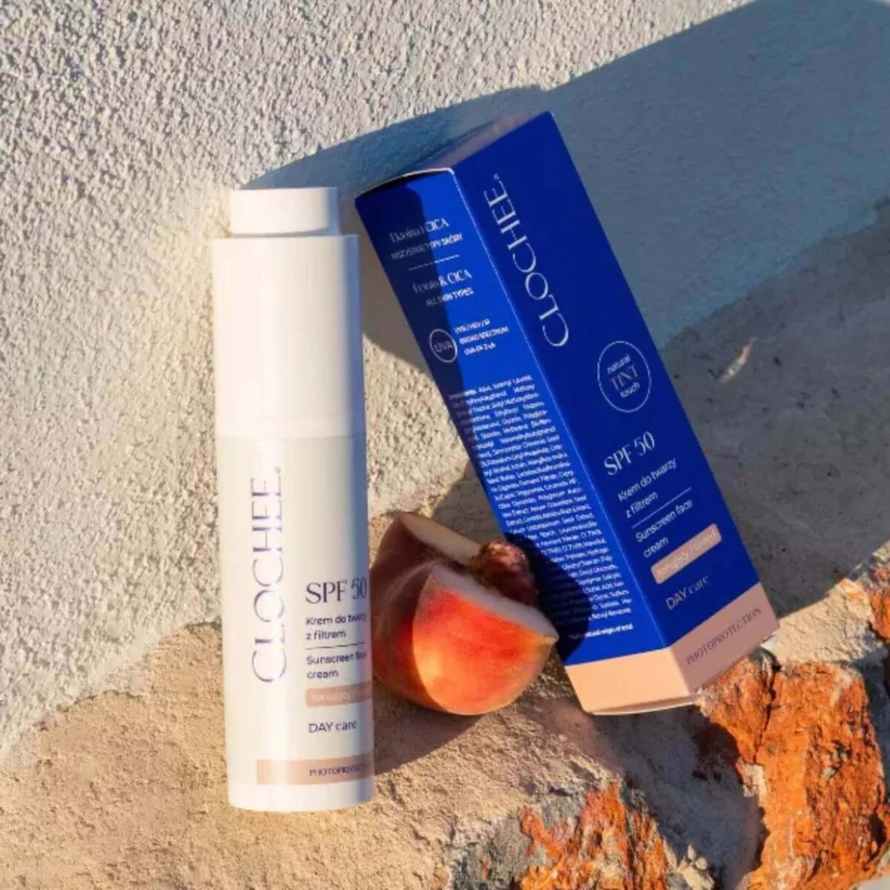 Clochee Tonuotas veido kremas su SPF50 50 ml