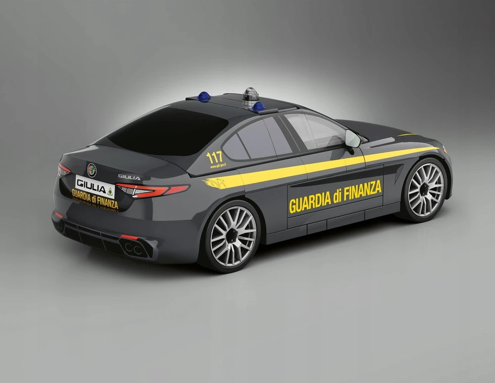 Cobi Alfa Romeo Giulia Quadrifoglio Gwardia Finansowa