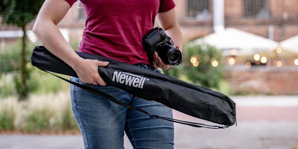 Apšvietimo Stovas - Newell Taranis 200cm Aukštis 5kg Apkrova 1.35kg Svoris
