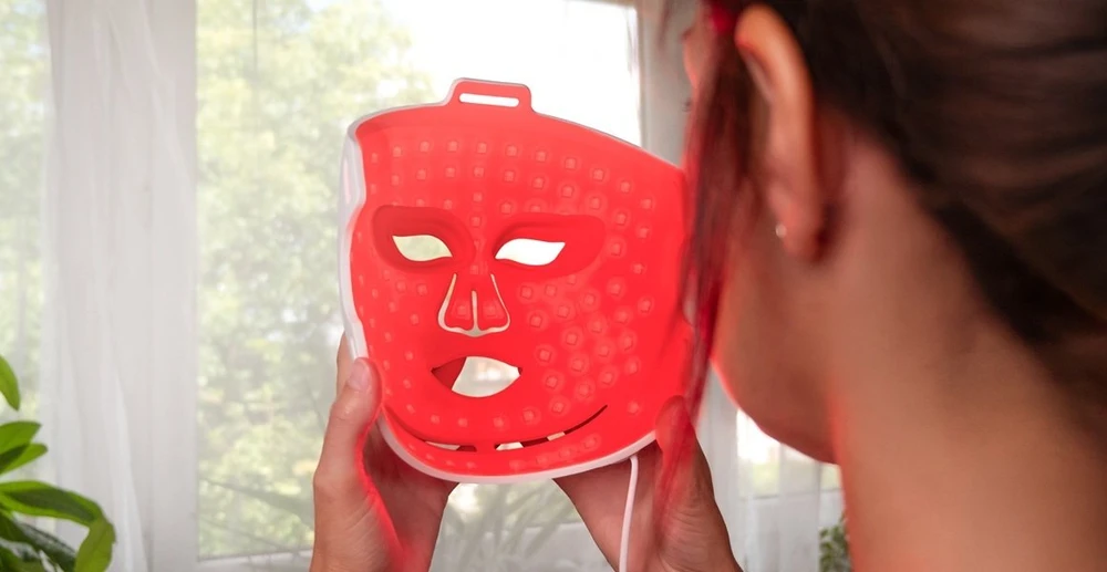 Concept MO8303 Perfect Skin LED face mask Baltas