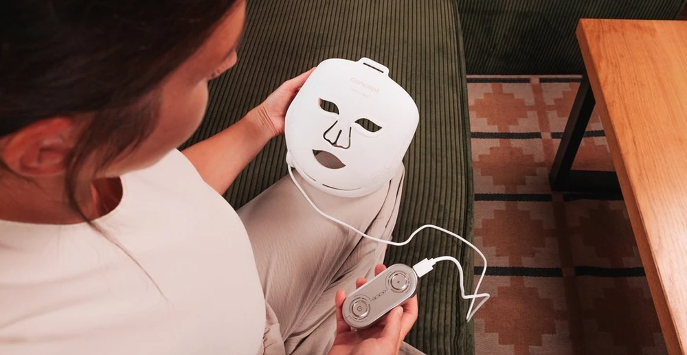 Concept MO8303 Perfect Skin LED face mask Baltas