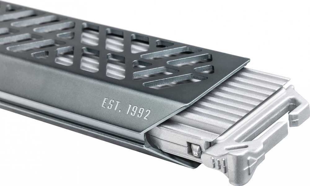 „Cooler Master Oracle Air M.2 NVME“ disko dėklas