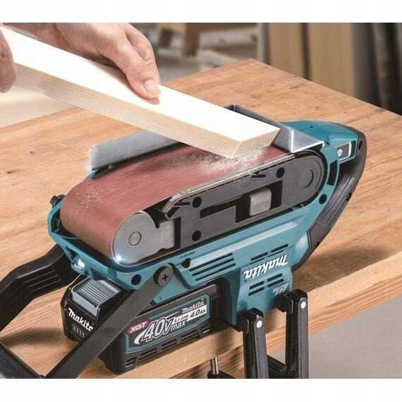 Makita BS001GZ Juostinis šlifuoklis XGT, 40V MAX, 76 x 533 mm, Be akumuliatorių ir kroviklio!