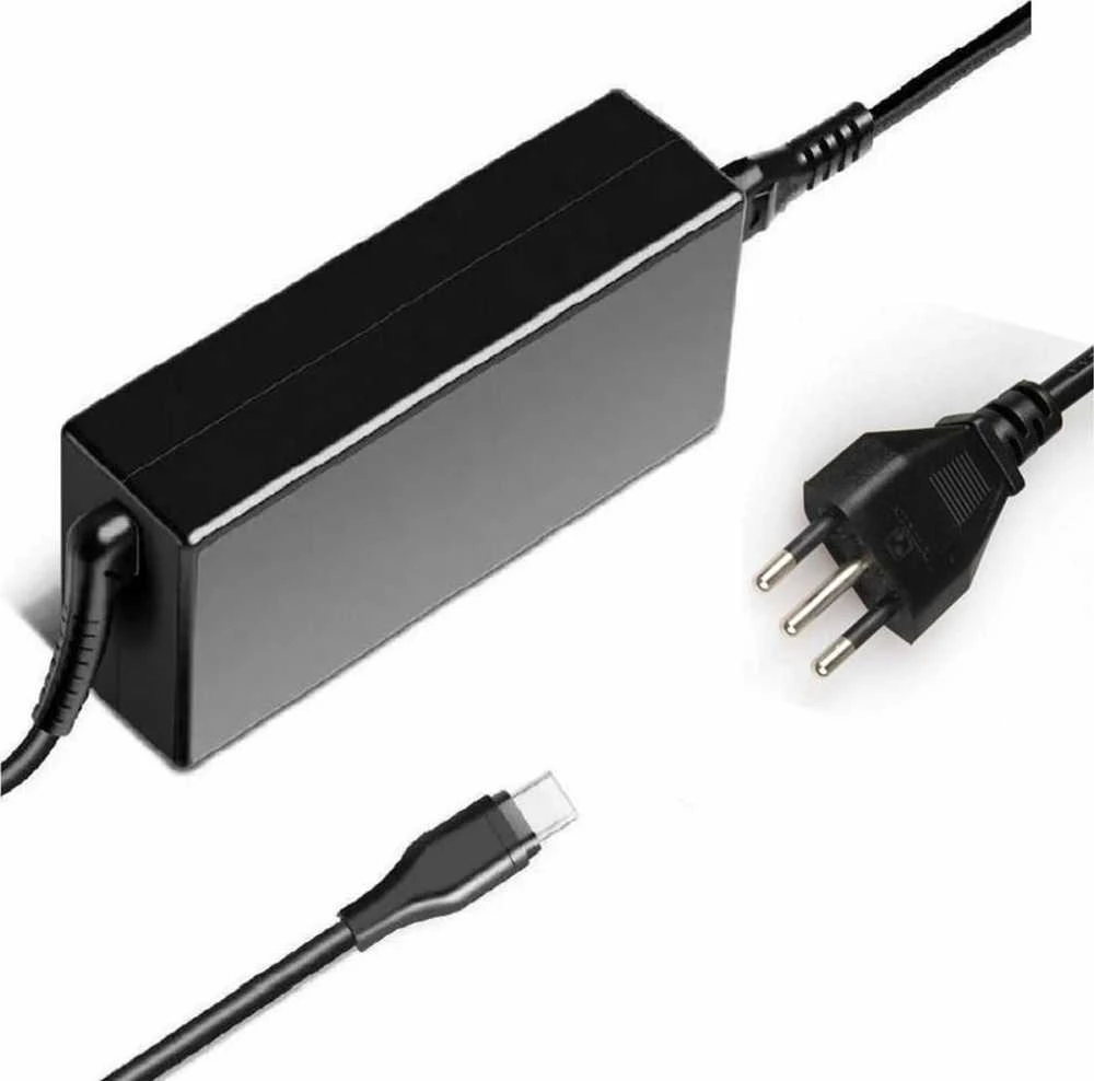 CoreParts USB-C maitinimo blokas su kabeliu