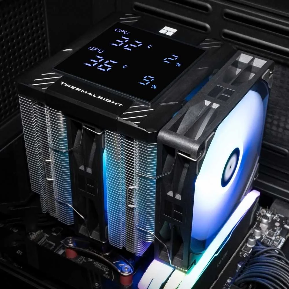 Thermalright Peerless Assassin aušintuvas su skaitmeniniu ekranu
