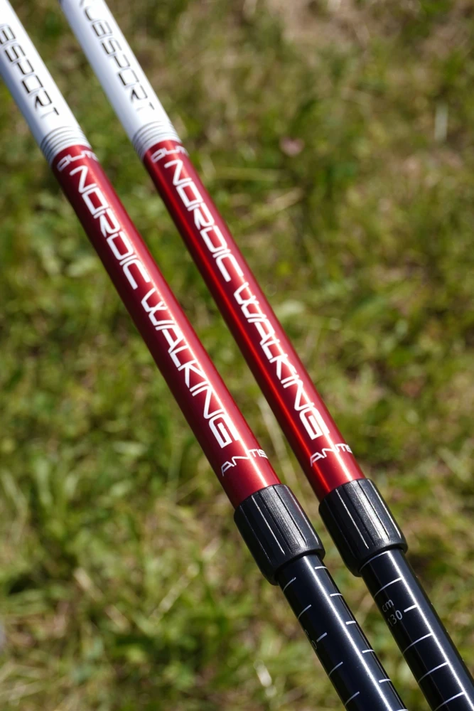 CRIVIT sulankstomos, reguliuojamo ilgio, šiaurietiško ėjimo lazdos KUBISPORT 65–135 cm