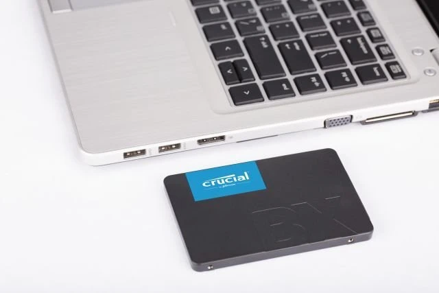 Dysk SSD Crucial BX500 1TB 2.5'' SATA III (Bx500 2.5'' 1000 Gb Serial Ata)