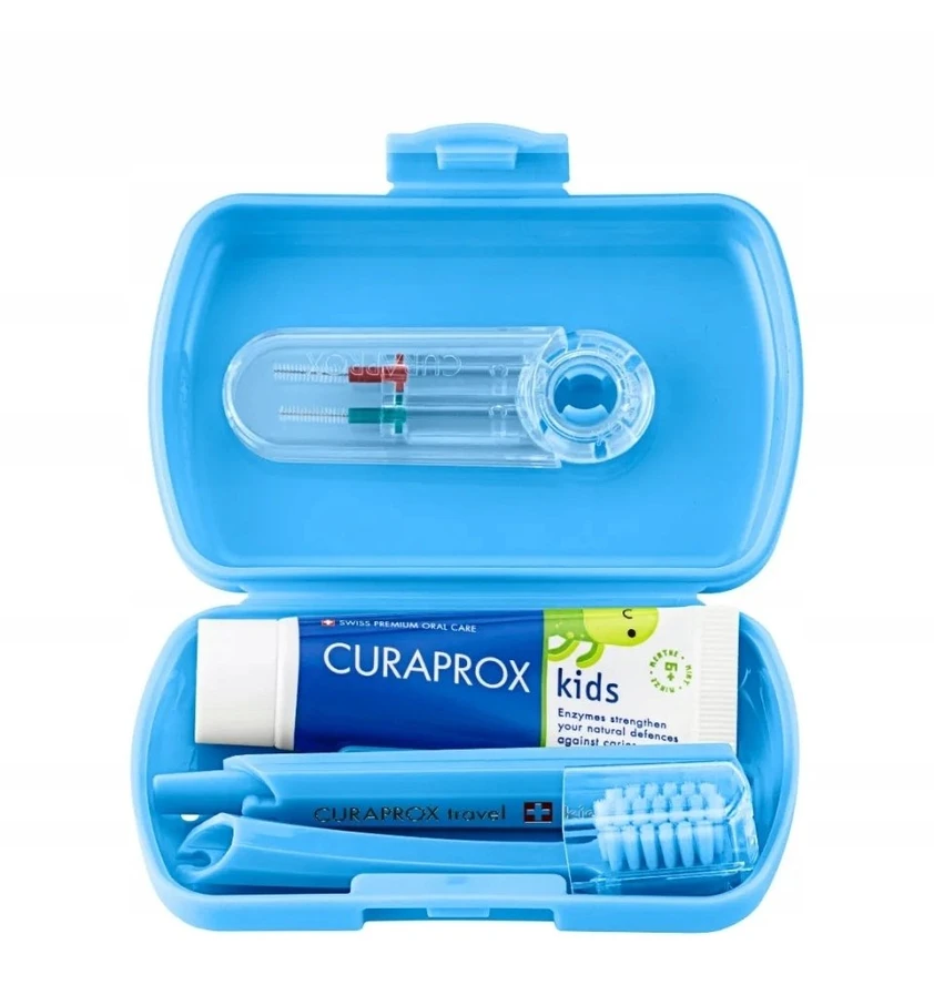 Curaprox TRAVEL SET KIDS mėlynas rinkinys dėžutėje