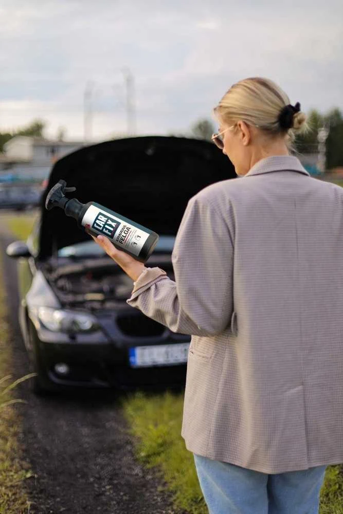 CX80 Ratlankių valymo priemonė BLOODY ALU RIM CLEANER 500ML