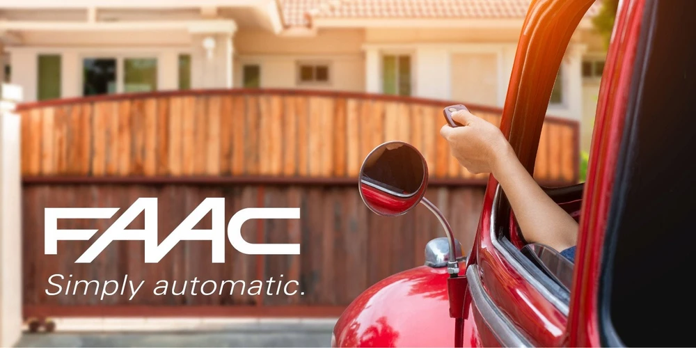 FAAC „Cyclo C720 FDS“ komplektas – 24 V automatika iki 400 kg svorio stumdomiems vartams