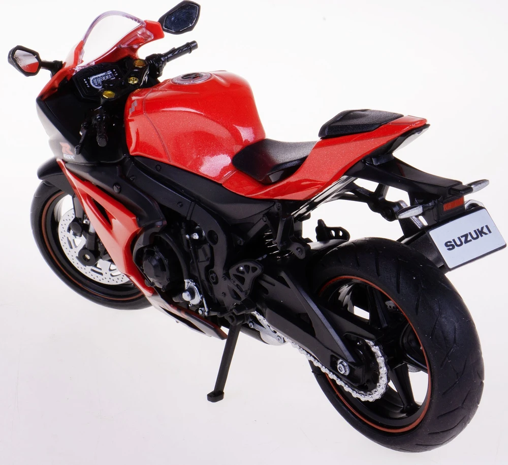 Daffi Model RMZ Hobby 1:12 SuzukiGSX reg red H-136 81369