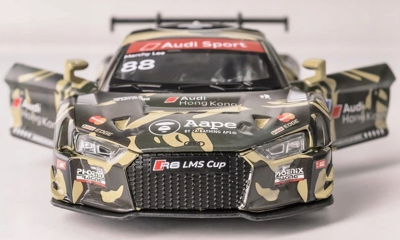 Daffi Model RMZ Hobby 1:32 AudiR8 2015 cam H-112 81123