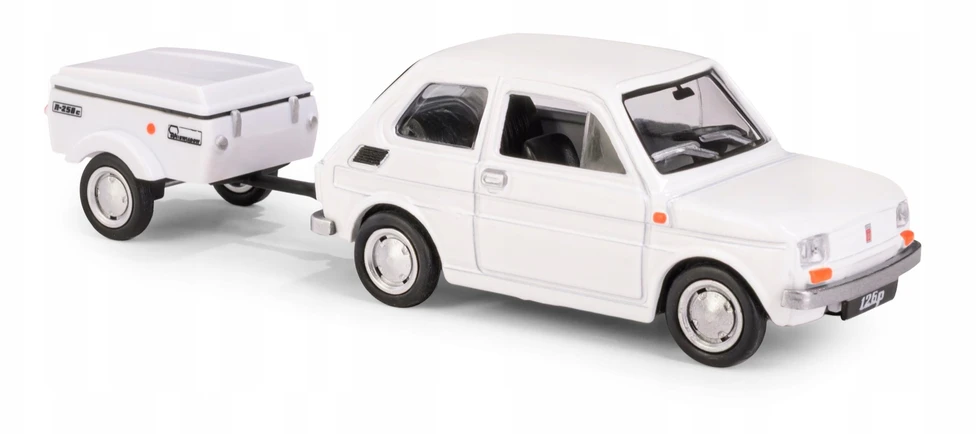 Daffi Fiat 126p+papildymas.Niewiad Short balta K-611 16115