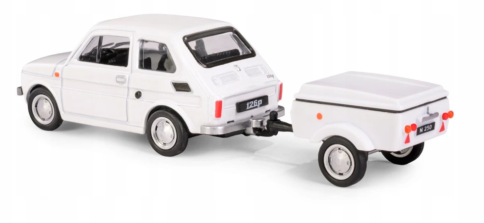 Daffi Fiat 126p+papildymas.Niewiad Short balta K-611 16115