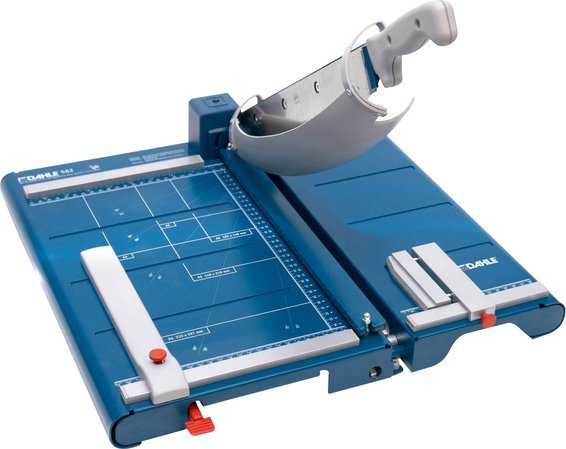Dahle DAHLE GIJOTINA, PJOVIMO ILGIS 360 mm, PJOVIMO AUKŠTIS 3,5 mm, LAZERINIS MECHANIZMAS SIAURTOMS JUOSTOLĖMS PJOVYTI