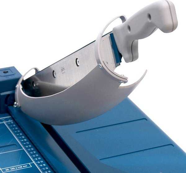 Dahle DAHLE GIJOTINA, PJOVIMO ILGIS 360 mm, PJOVIMO AUKŠTIS 3,5 mm, LAZERINIS MECHANIZMAS SIAURTOMS JUOSTOLĖMS PJOVYTI