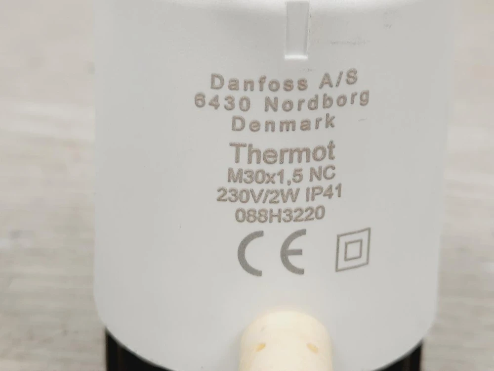 Danfoss terminė pavara 088H3220 Thermot / TWA-K, M30x1.5, 230V, NC