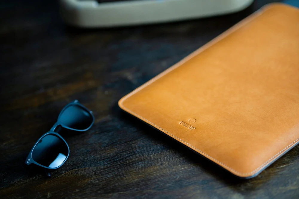 Baltan Dėklas / Dėklas Dėklas Sleeve MAC14" - Brąz