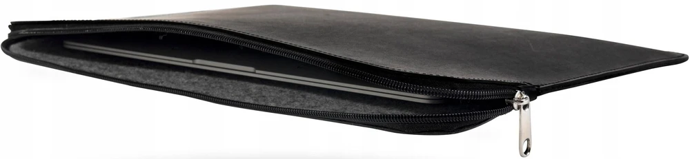 BALTAN Odinis dėklas su zamkiem do MacBooka Air 15" juoda