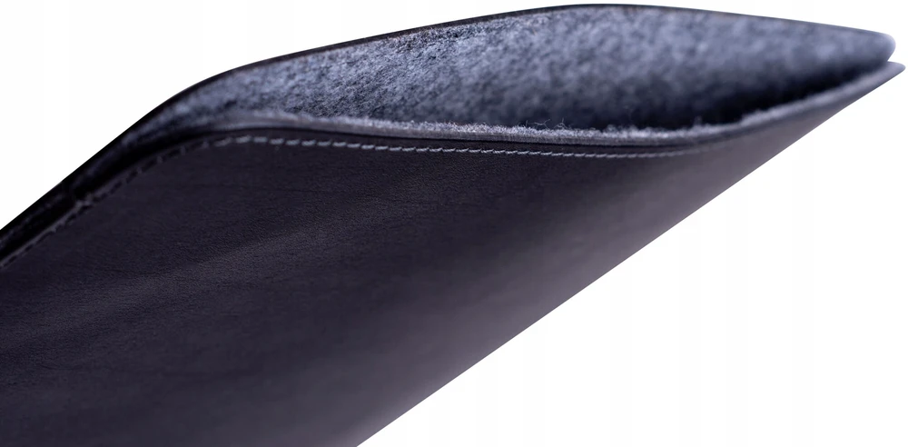 BALTAN Odinis dėklas Premium do MacBooka Pro 14" juoda