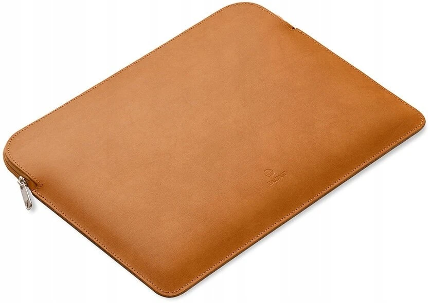 BALTAN Odinis dėklas su zamkiem do MacBooka Air 15" M5 ruda