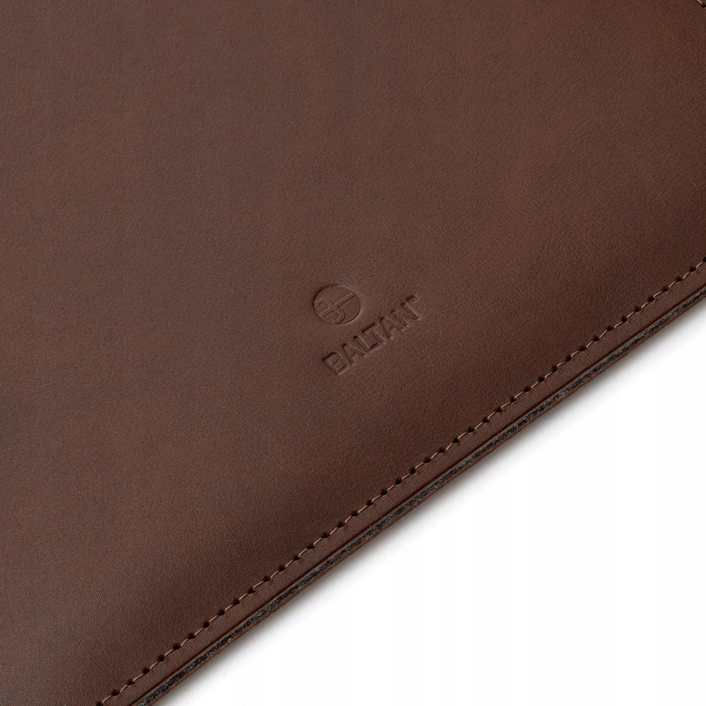 BALTAN Odinis dėklas Premium do MacBooka Air 13" M4 tamsiai ruda