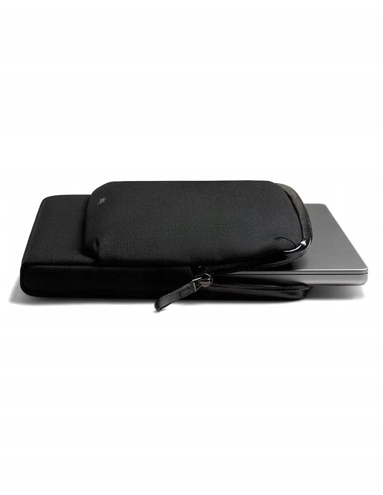 Bellroy Nešiojamas kompiuteris Caddy 14 - etui na laptop 14" su kieszeniami na priedai mobilne (juodas)
