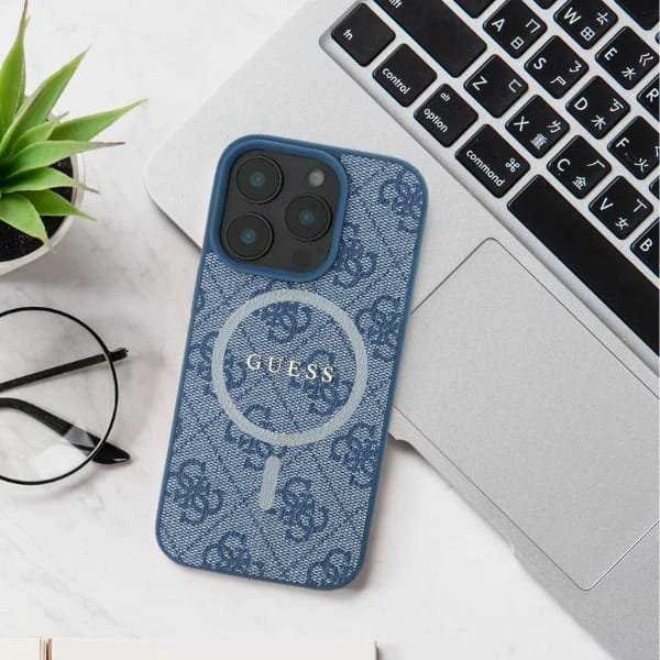 Guess GUHCP16LPSQSQSK Apple iPhone 16 Pro 6.3″ juodos spalvos kietas dėklas Quilted Metal Logo