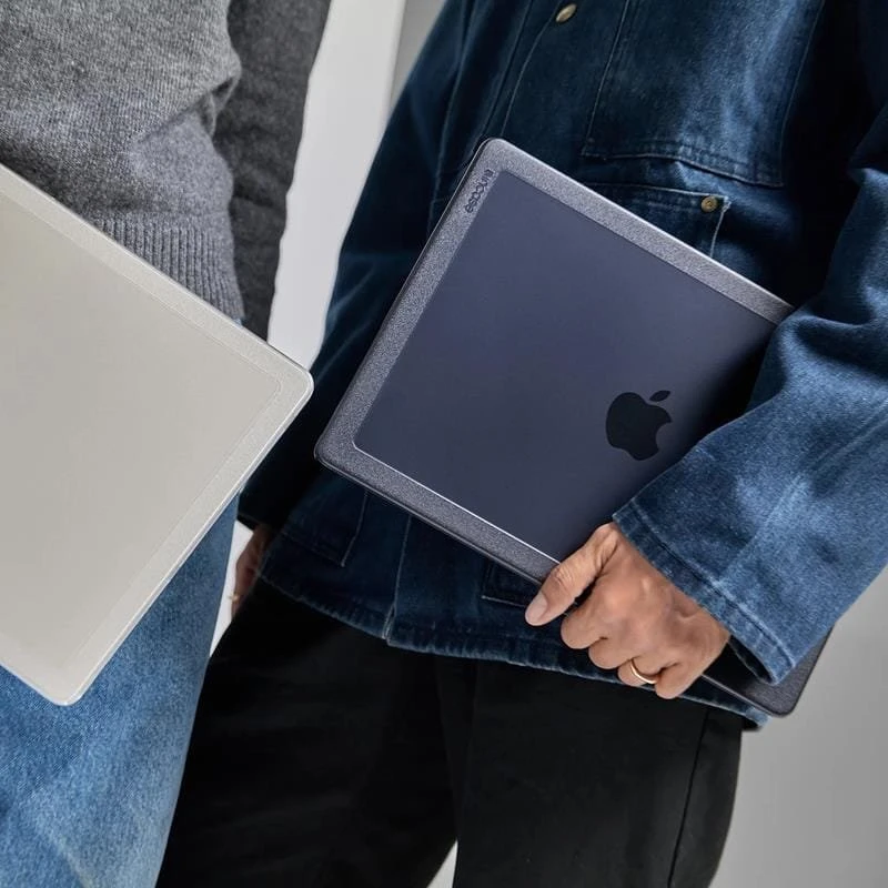 „Incase Edge“ kietasis dėklas – „MacBook Pro 14“ M4/M3/M2/M1/2024-2021 Juodas