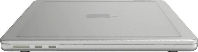 „Incase Edge“ kietasis dėklas „MacBook Air 13“ M4 (2025) / M3 (2024) / M2 (2022) kompiuteriui, skaidrus
