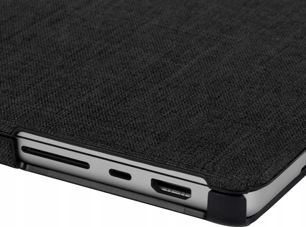 „Incase Hardshell Case Woolenex“, skirtas Apple MacBook Pro 16 colių (2021 m.) grafitui