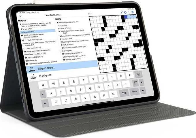 Pipetto Origami No5 Rotating dėklas, juodos spalvos – iPad Air 10.9″ (2022/2020)/11″ 2024/2025/2026