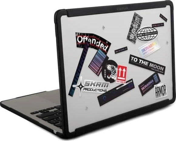 „Skinarma“ dėklas „Henko MacBook Air 13“ (2018–2020 m.), matinis